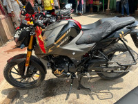 Hero Xtreme 160R 4V Pro