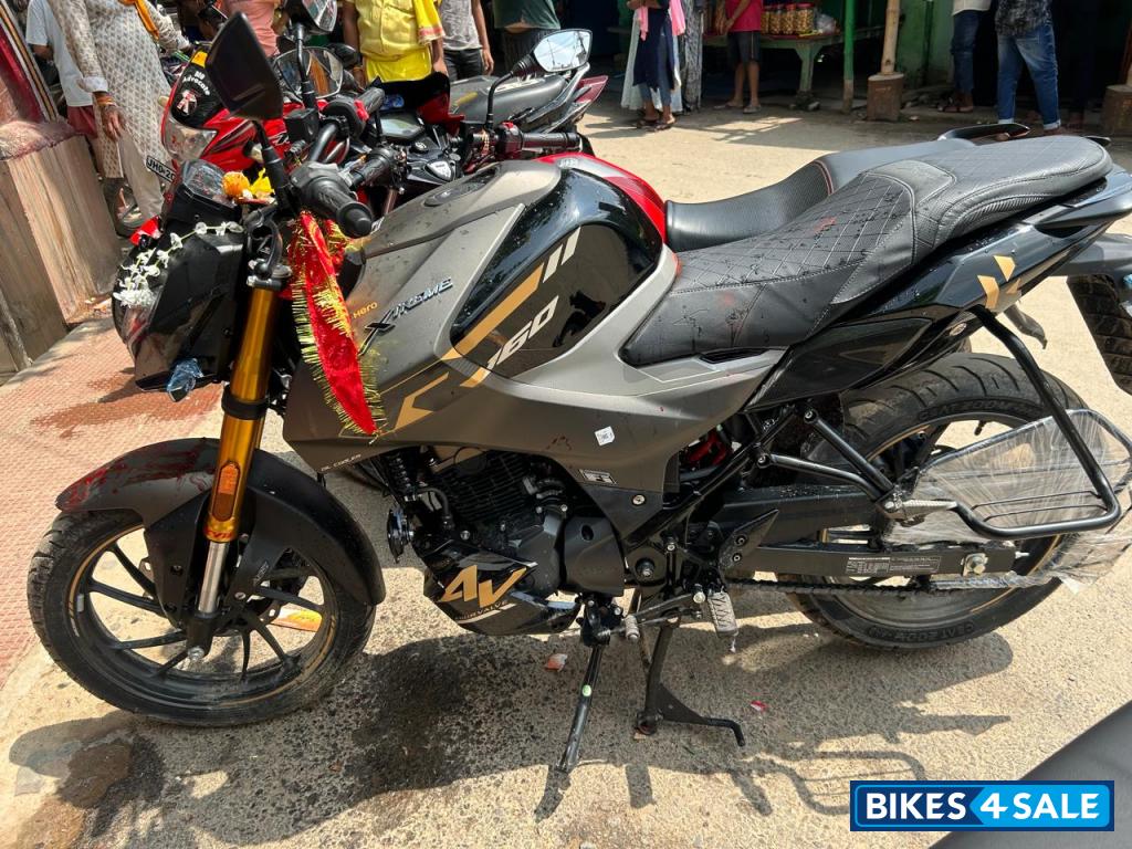 Hero Xtreme 160R 4V Pro