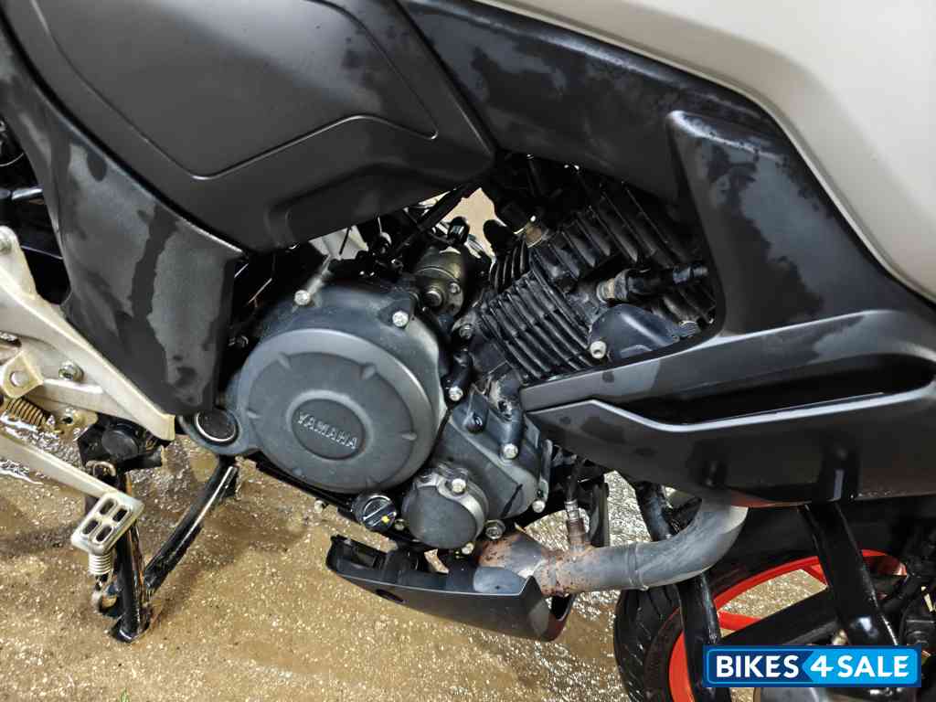 Mat Light Gray Yamaha FZ-S FI Ver 4.0 DLX