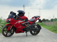 Red TVS Apache RR 310