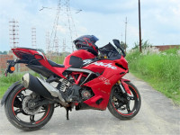 Red TVS Apache RR 310