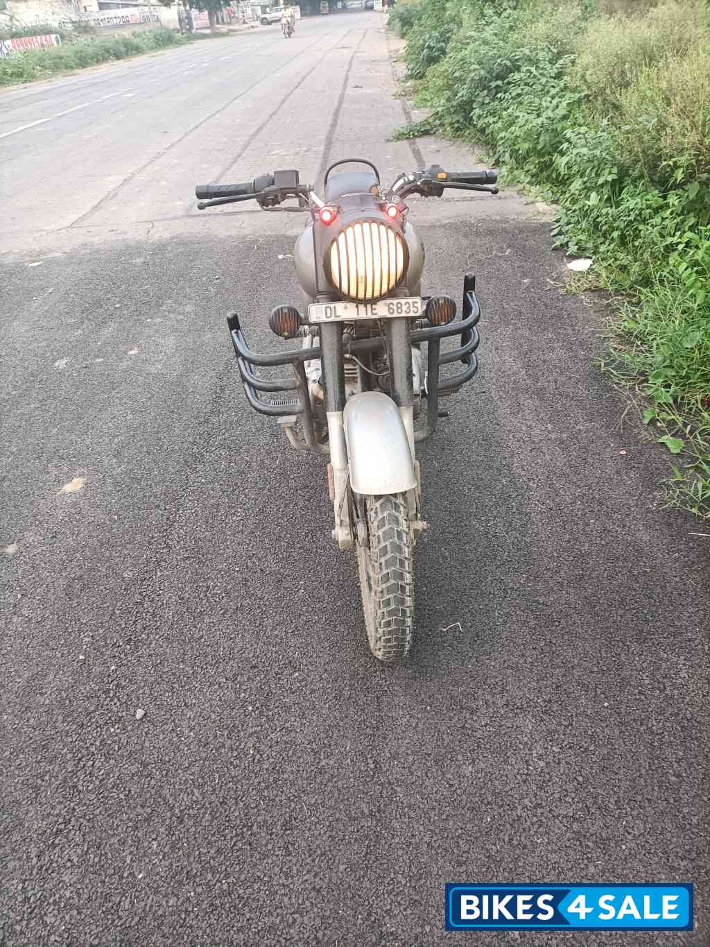 Gun Metal Grey Royal Enfield Classic 350 BS VI