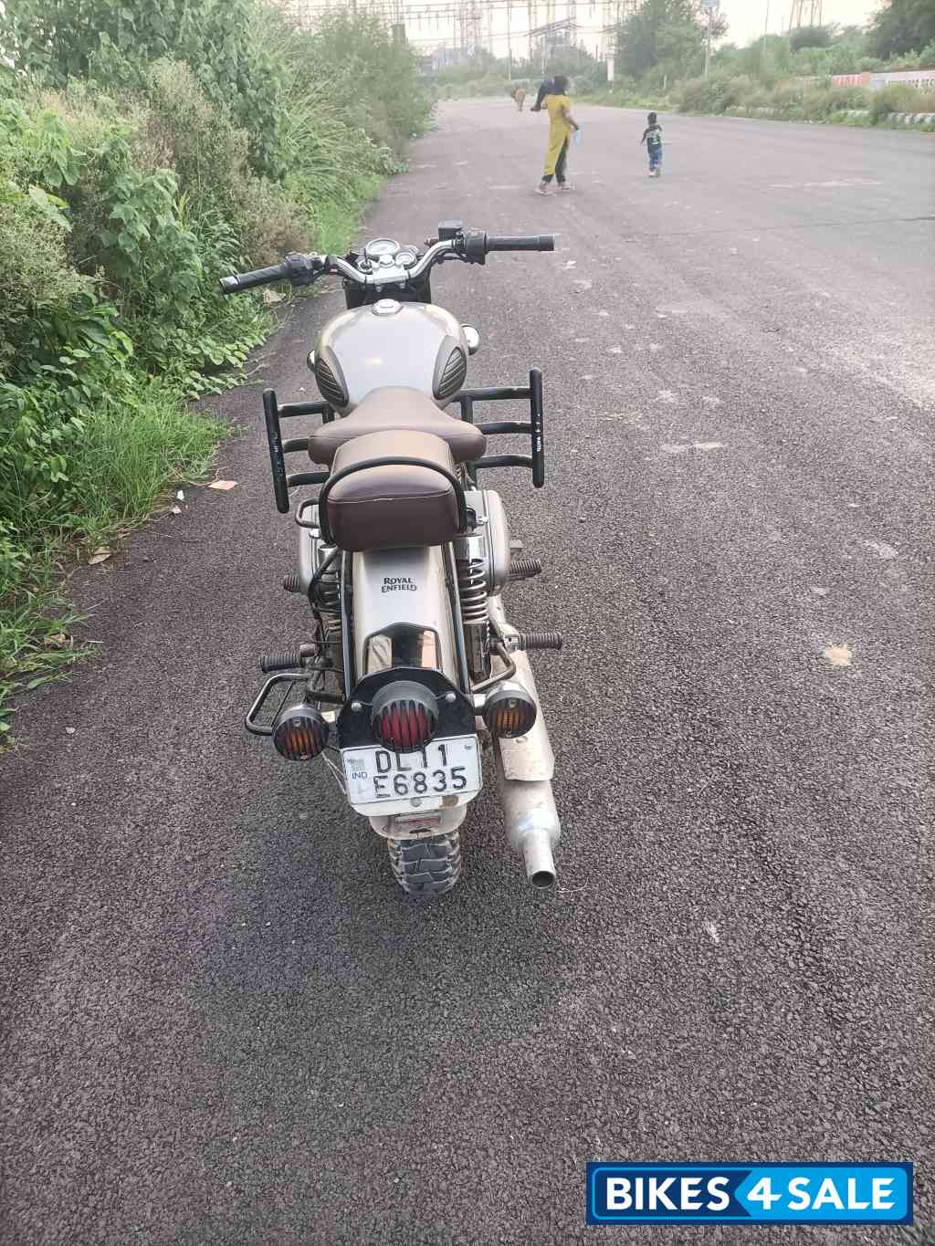 Gun Metal Grey Royal Enfield Classic 350 BS VI