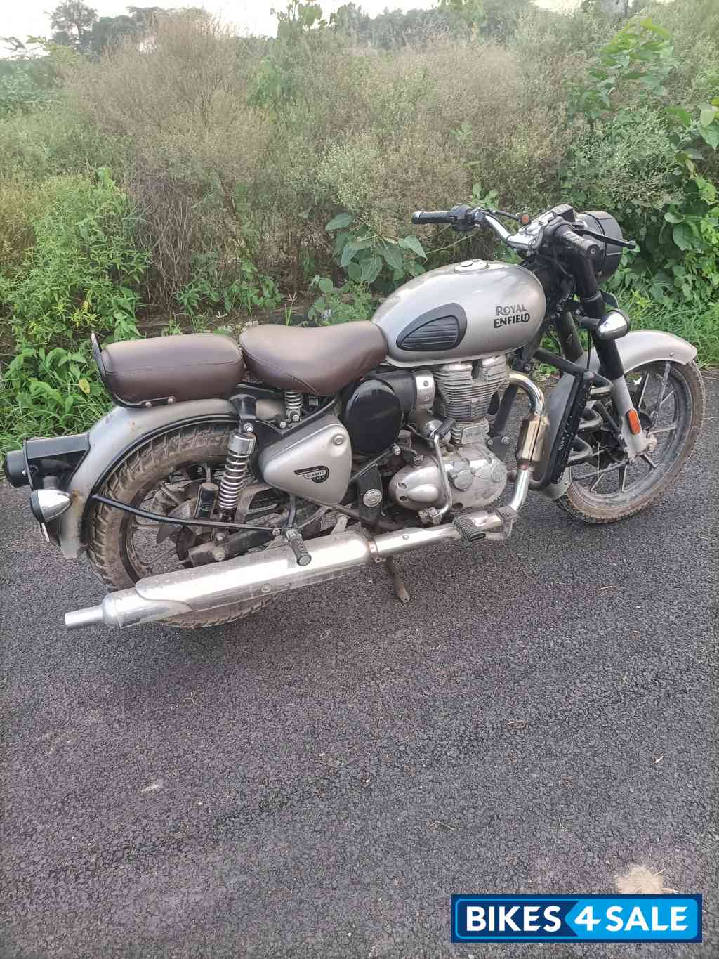 Gun Metal Grey Royal Enfield Classic 350 BS VI