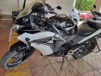 Honda CBR 150R 2012 Model