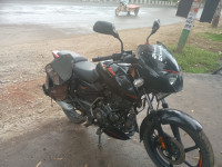 Black Or Orange Bajaj Pulsar 125 Split Seat