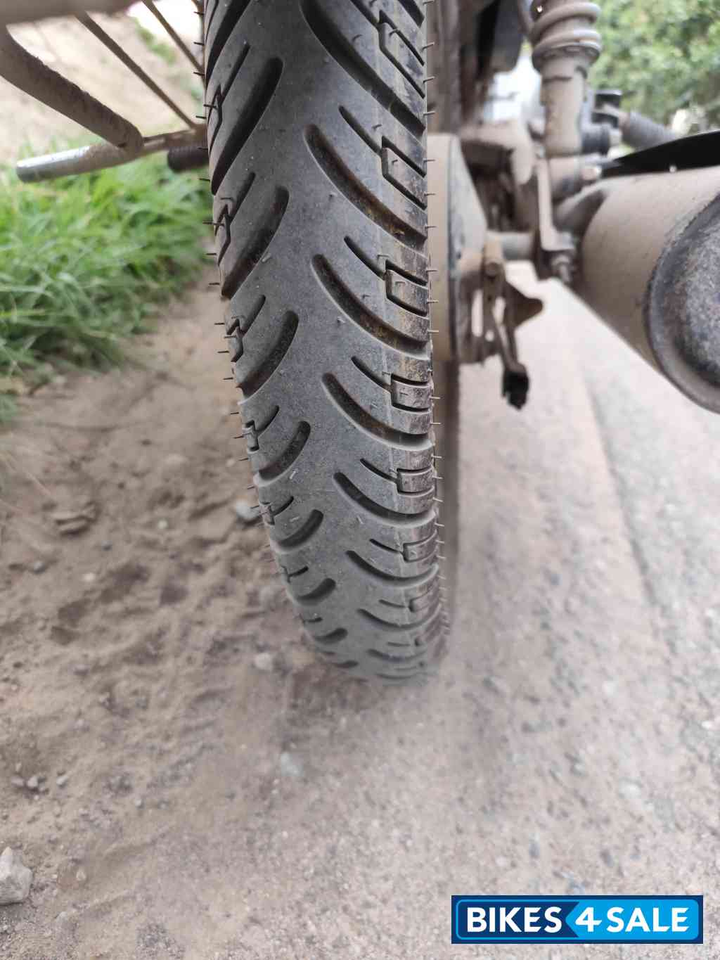 Black Honda Shine 125