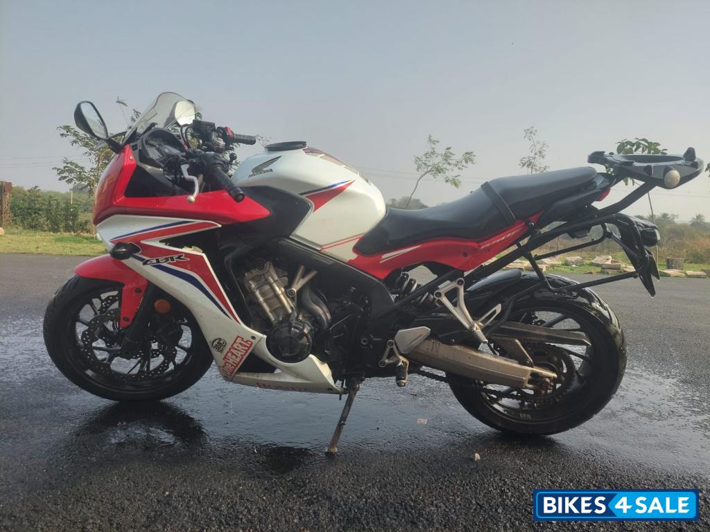 Red White Honda CBR 650F