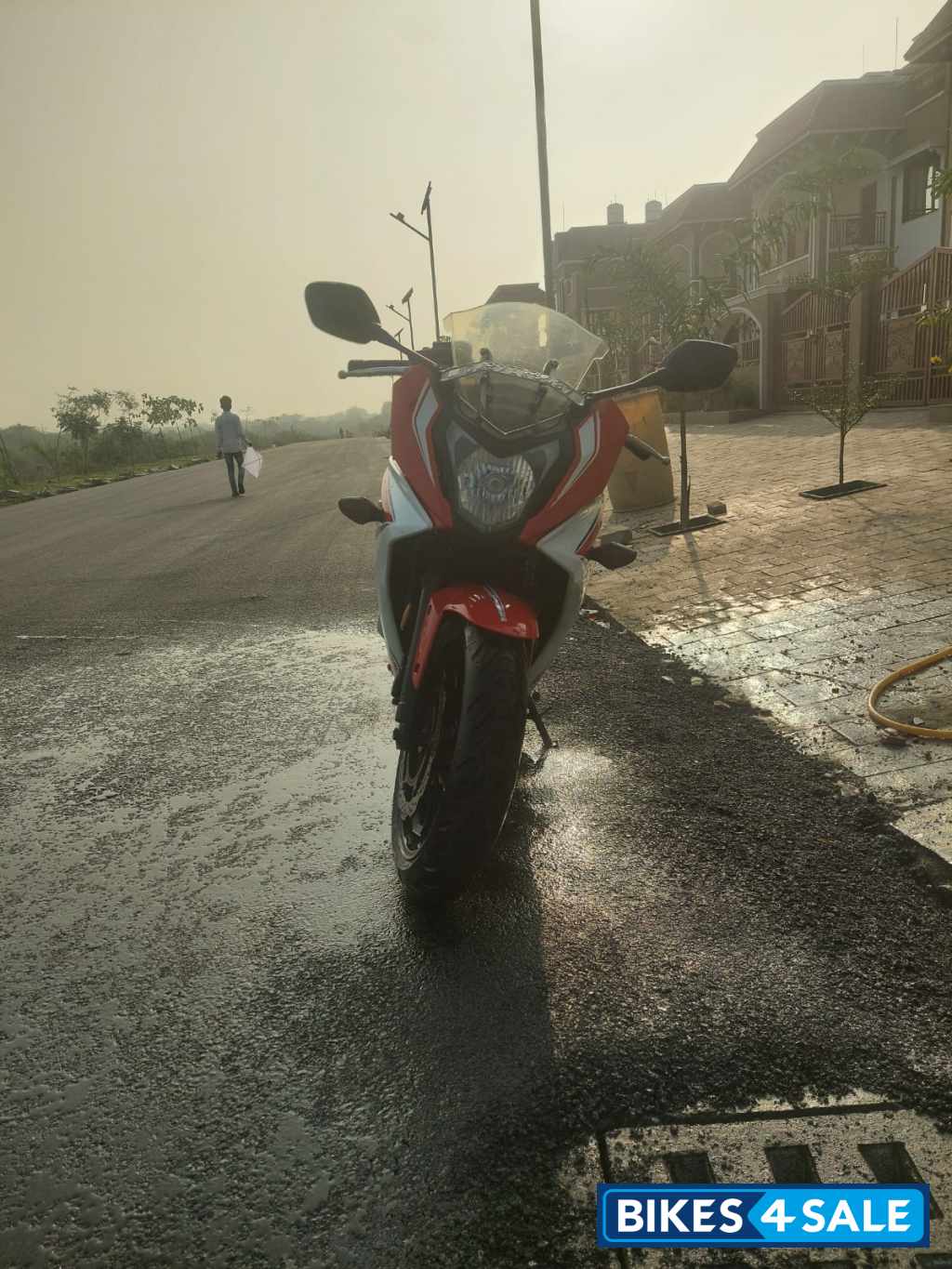 Red White Honda CBR 650F