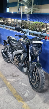 Black Bajaj Dominar 400