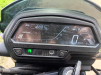Black Bajaj Dominar 400