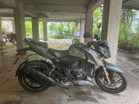 TVS Apache RTR 200 4V