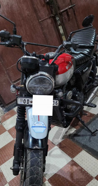 Red Silver Yezdi Scrambler Dual Tone