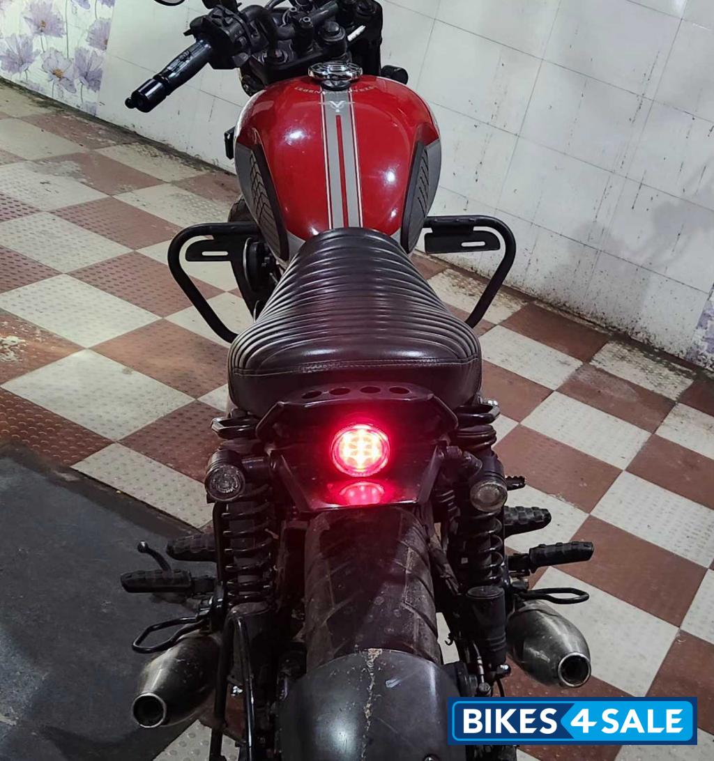 Red Silver Yezdi Scrambler Dual Tone