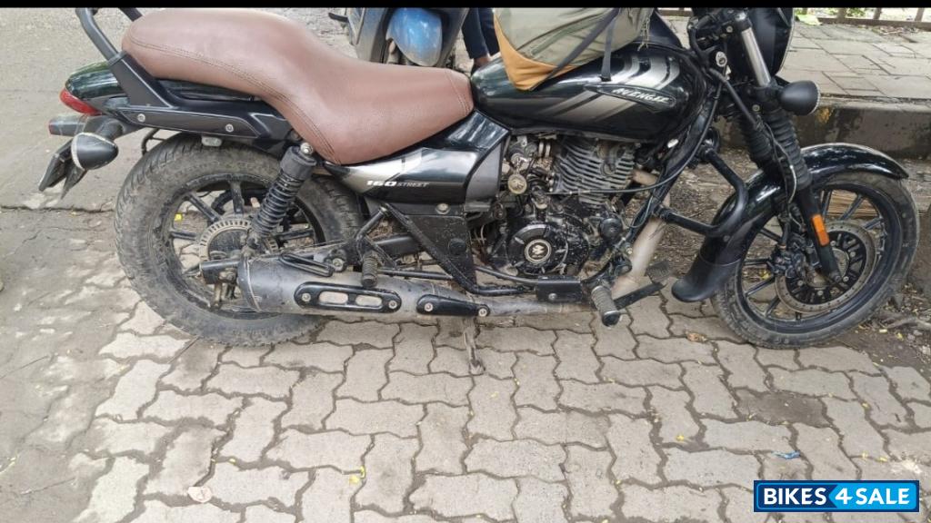 Bajaj Avenger Street 160 BS6