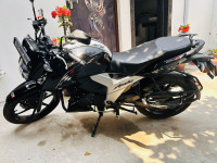 TVS Apache RTR 160 4V BS6