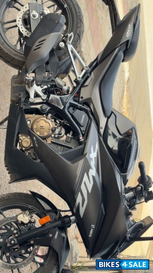 Hero Karizma XMR