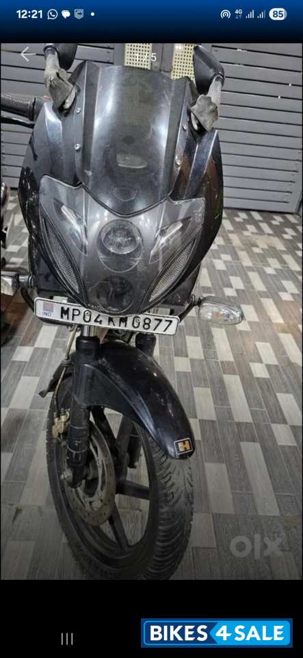 Bajaj Pulsar 220F