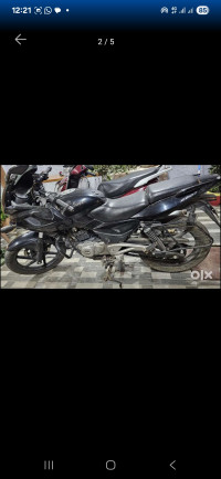 Bajaj Pulsar 220F