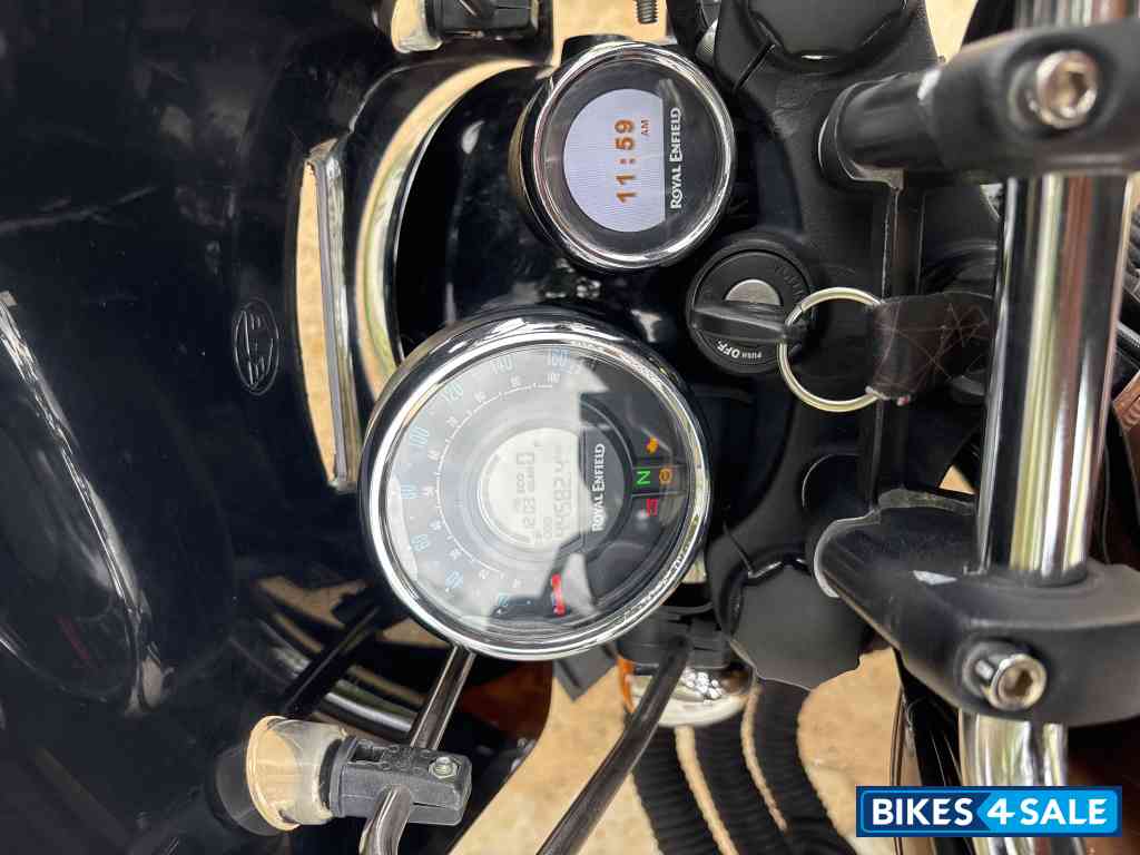 Royal Enfield Meteor 350 Supernova Royal Enfield Meteor 350 Supernova