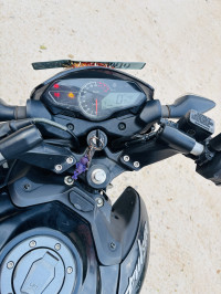 Black Bajaj Pulsar P150 Twin Disc Split Seat
