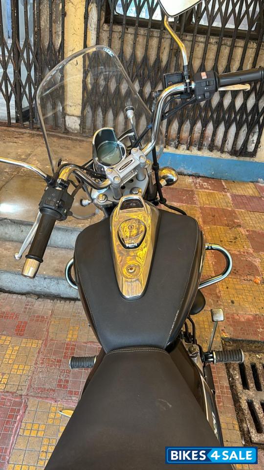 Bajaj Avenger Cruise 220