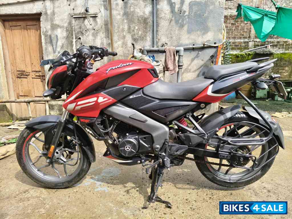Bajaj Pulsar NS125 BS6
