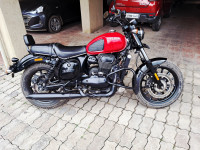 Inferno Red Yezdi Roadster 2022