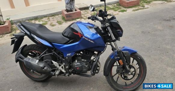 Blue Hero Xtreme 160R