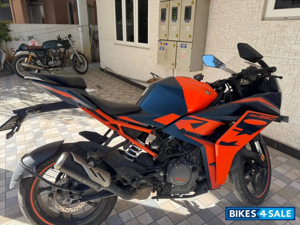 KTM RC 390 2022