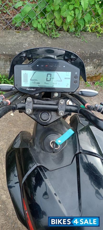 Revolt RV1 Plus Revolt RV1 Plus