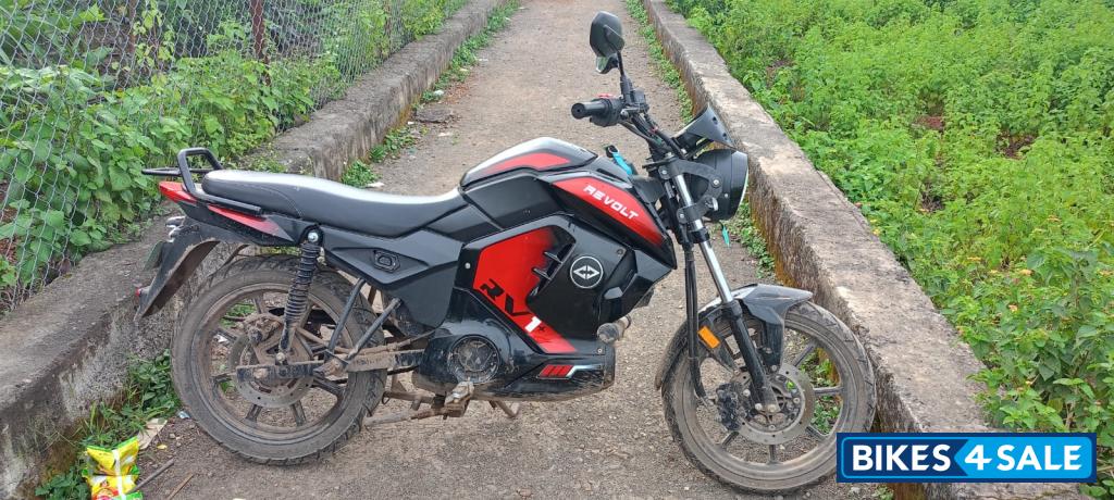 Revolt RV1 Plus Revolt RV1 Plus