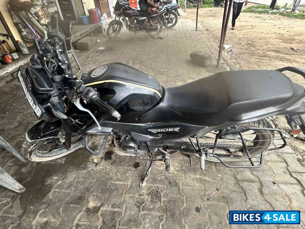 TVS Raider Single Seat