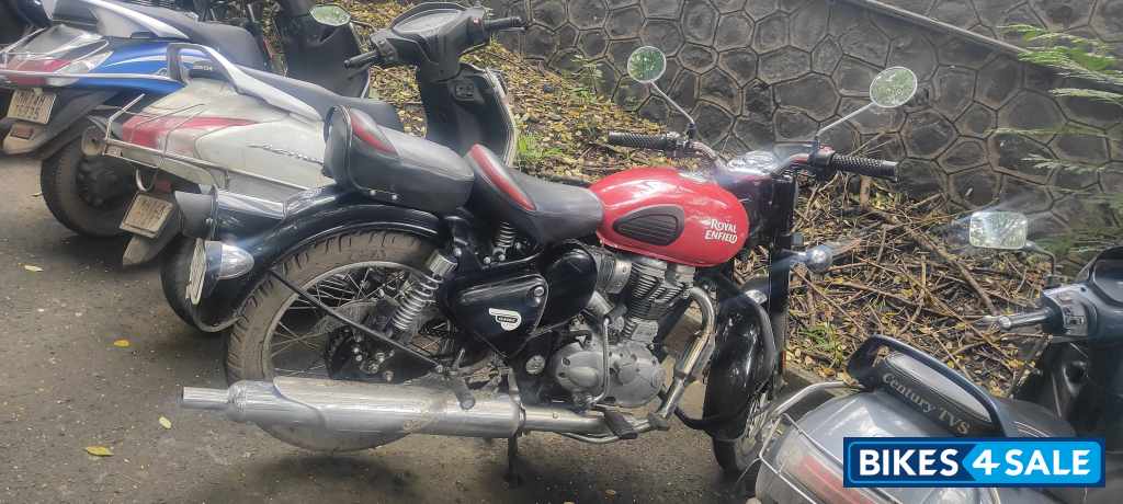 Red Black Royal Enfield Classic 350