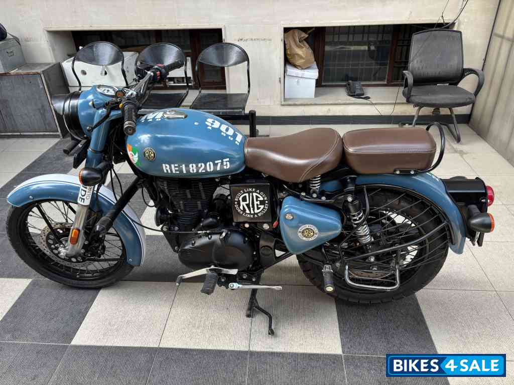Royal Enfield Bullet 350 ES BS6
