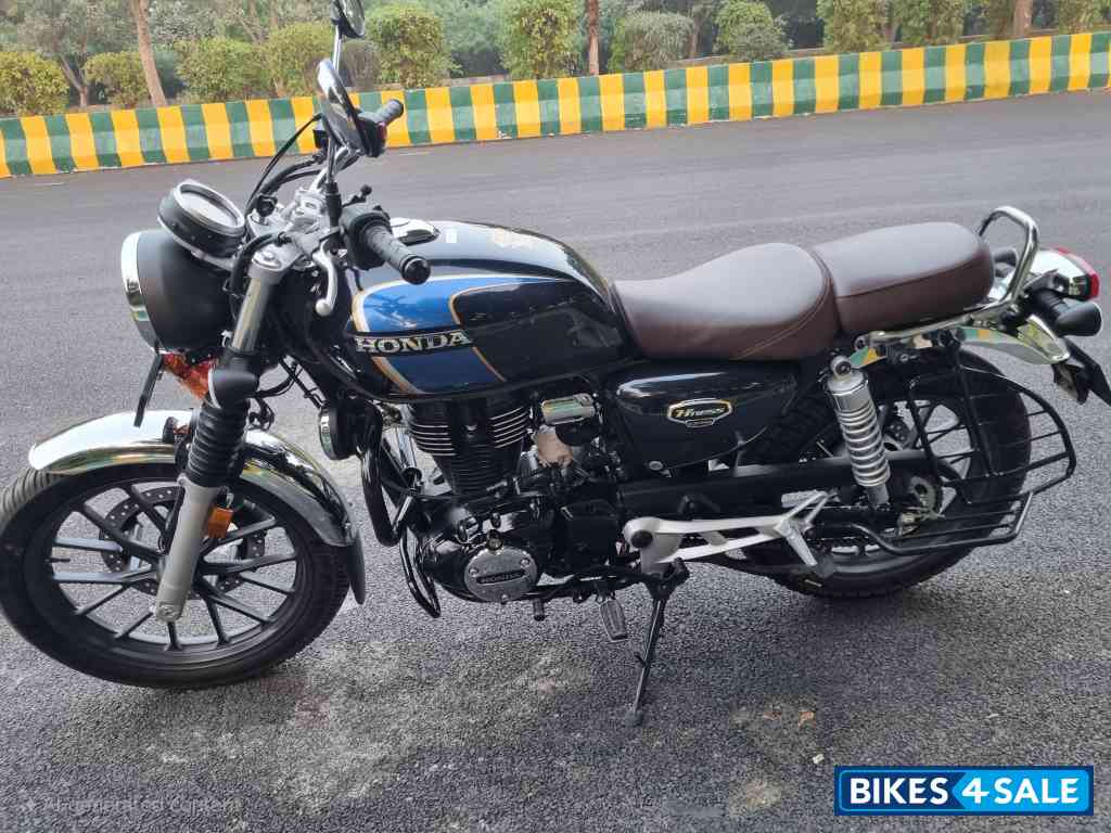 Blue Honda Hness CB350 Legacy Edition
