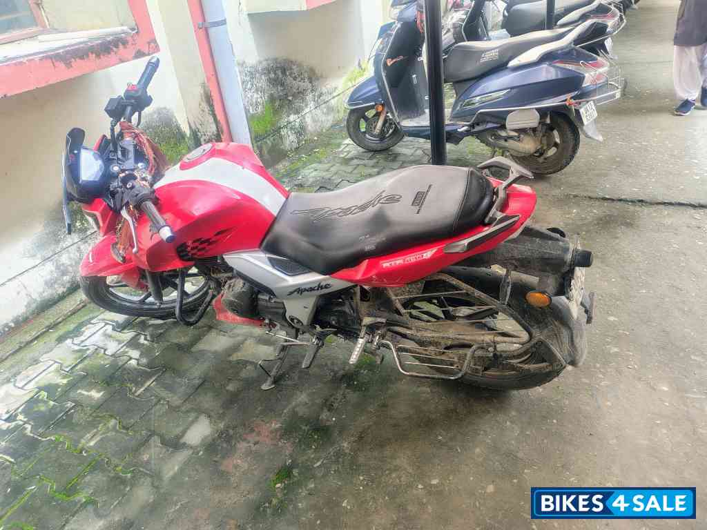 TVS Apache RTR 160 4V