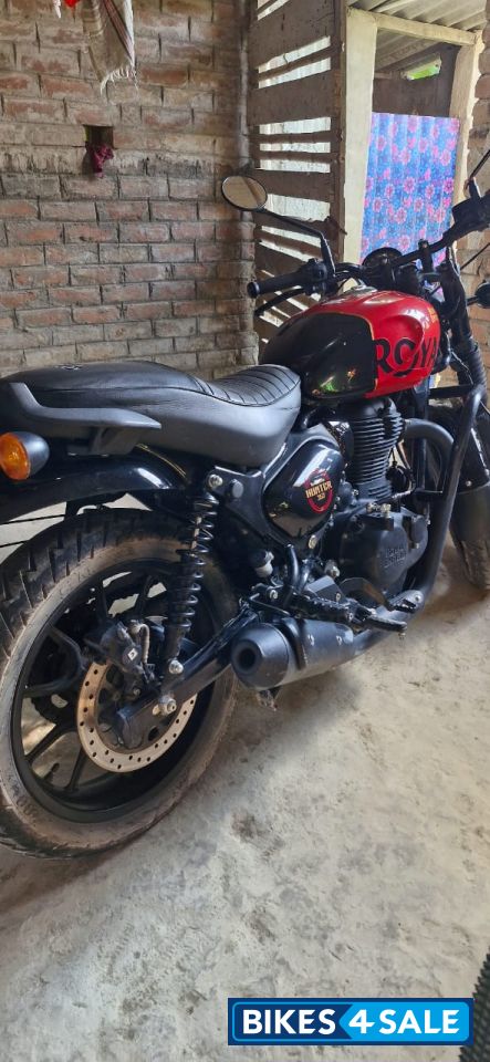 Royal Enfield Hunter 350 Metro