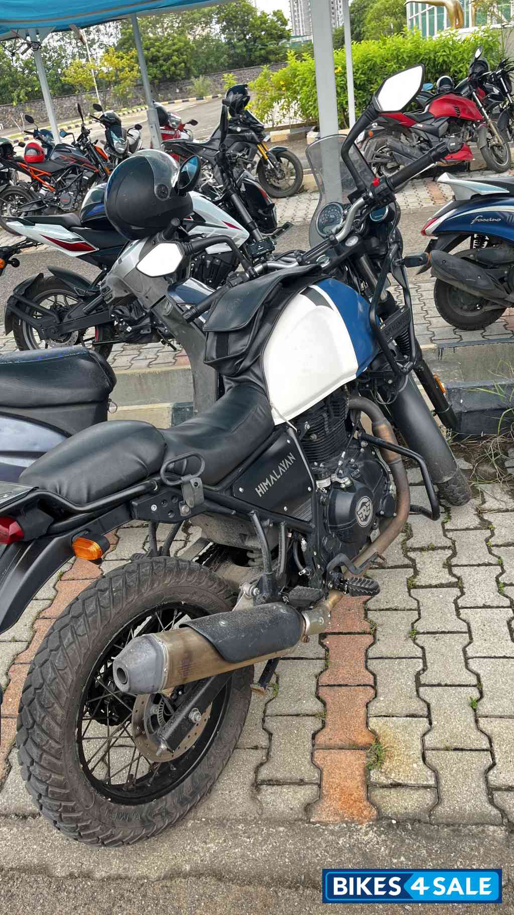 Lake Blue Royal Enfield Himalayan BS VI