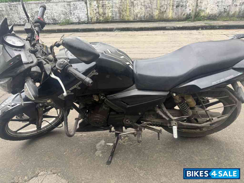TVS Apache RTR 180 ABS