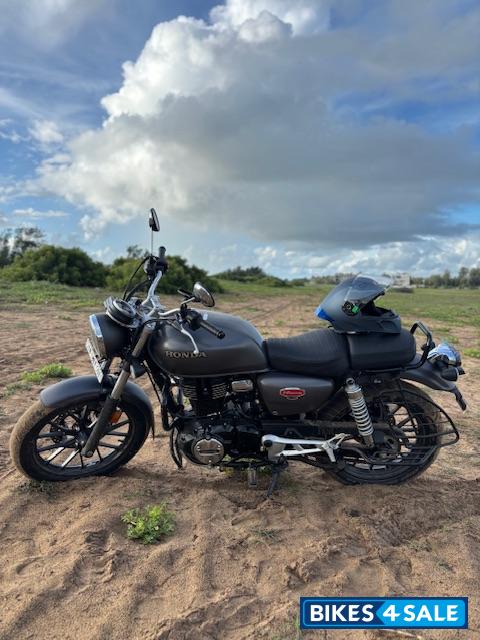 Matte Grey Honda Hness CB350 DLX