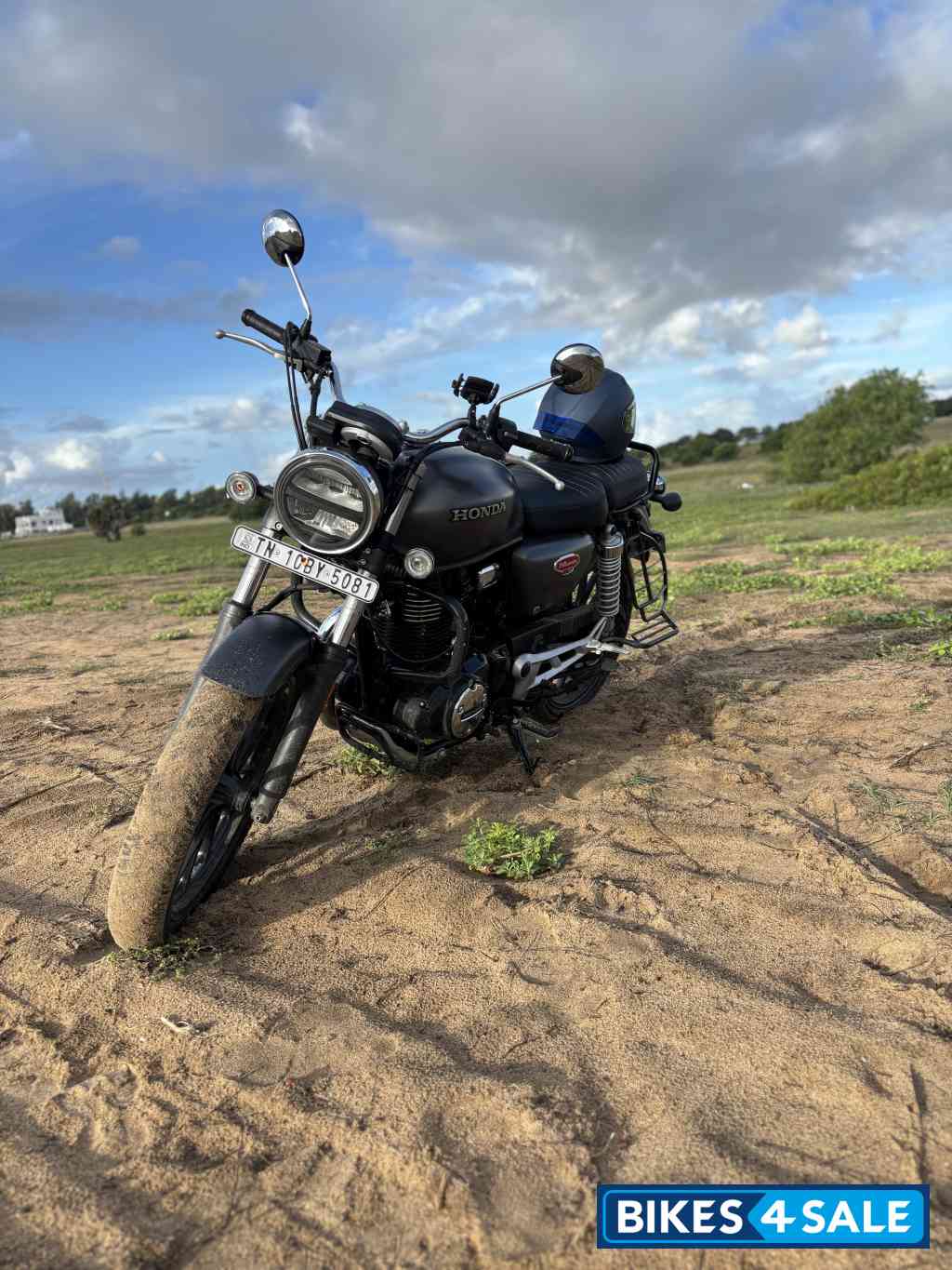 Matte Grey Honda Hness CB350 DLX