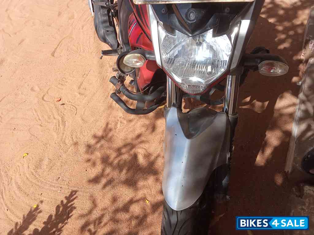 Red Yamaha FZ-S FI V2