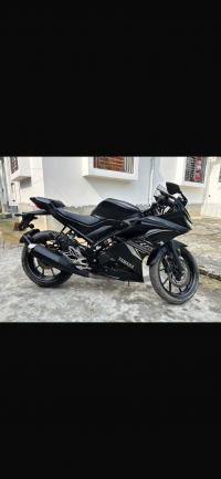 Black Yamaha YZF R15 V3 BS6