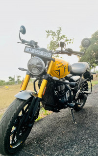 Triumph Speed 400 2025