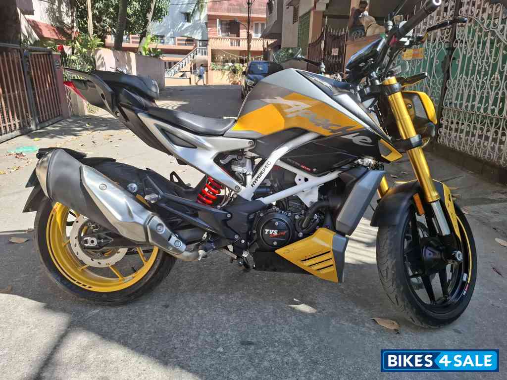Fury Yellow TVS Apache RTR 310