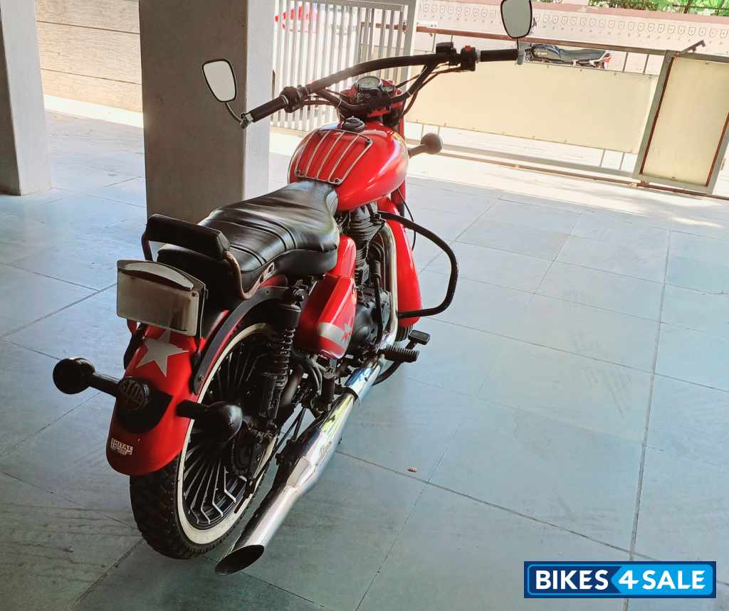 Modified Red Royal Enfield Classic 500