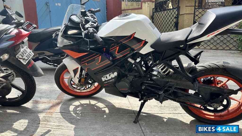 Dark Galvano KTM RC 125 2020