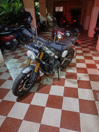 Matt Khaki Green Triumph Scrambler 400 X