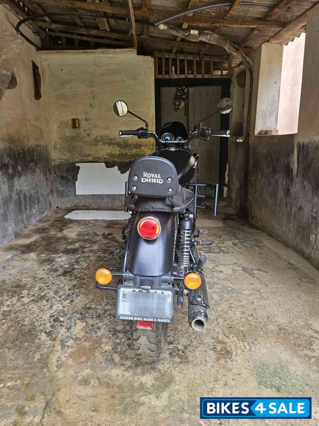 Royal Enfield Meteor 350 Stellar